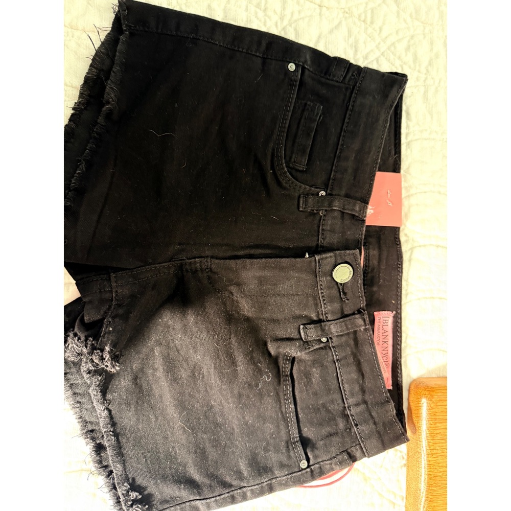 BlankNYC Girls The Mini Astor Cut-Off Shorts Black Denim Frayed Hem Size 10 NWT